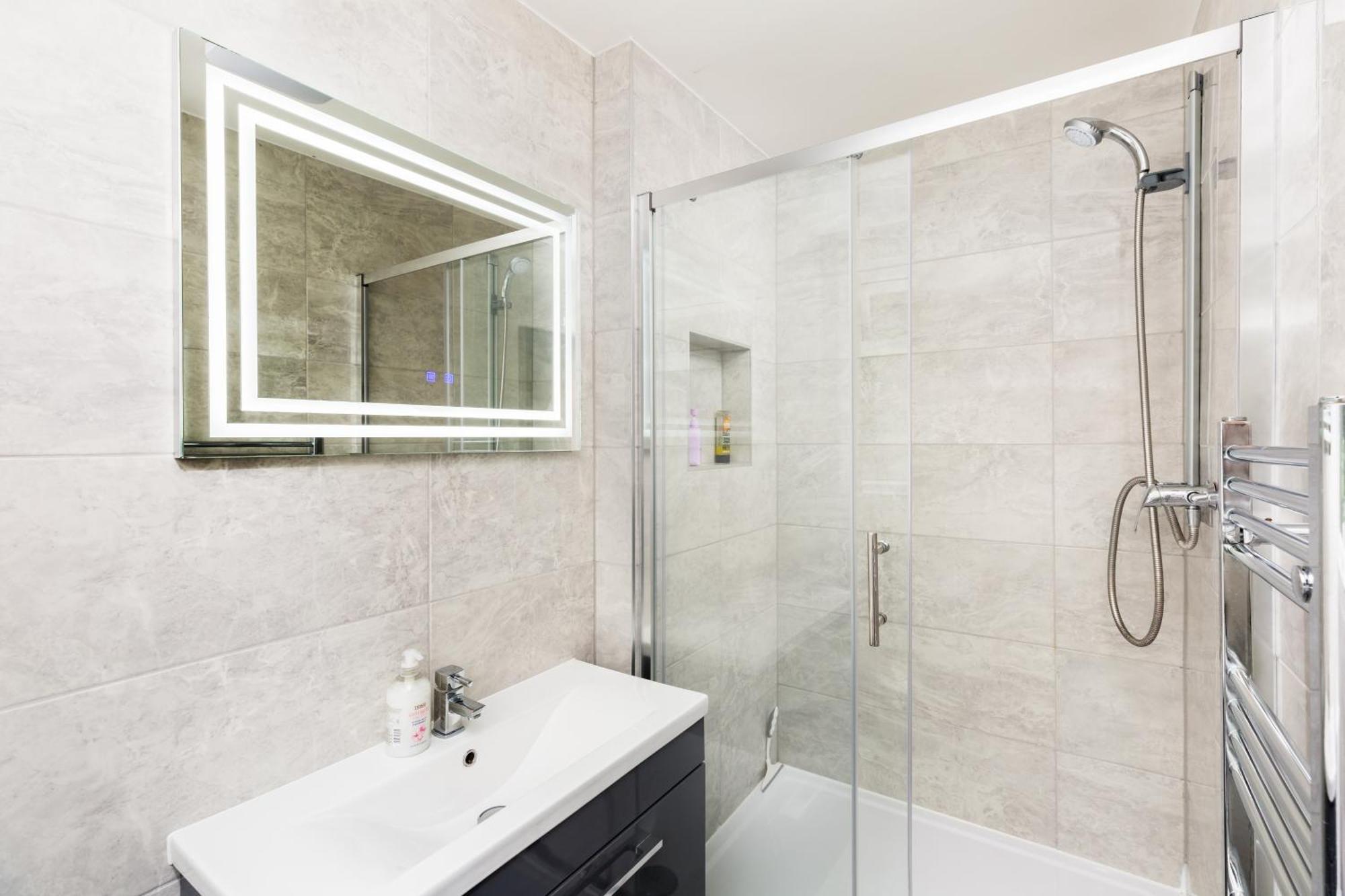 1-Bedroom Apartment In Leamington Spa With Free Parking Εξωτερικό φωτογραφία